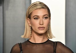 Hailey Bieber.