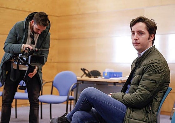 Francisco Nicolás Gómez Iglesias durante un juicio.