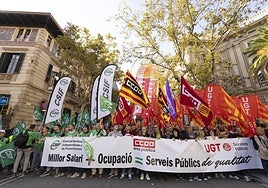 Concentración ante la delegación del Gobierno en Barcelona.