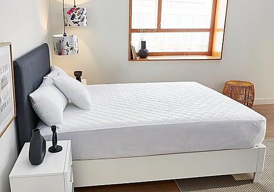 Colchones siempre limpios con estos protectores de cama 90x190 impermeables