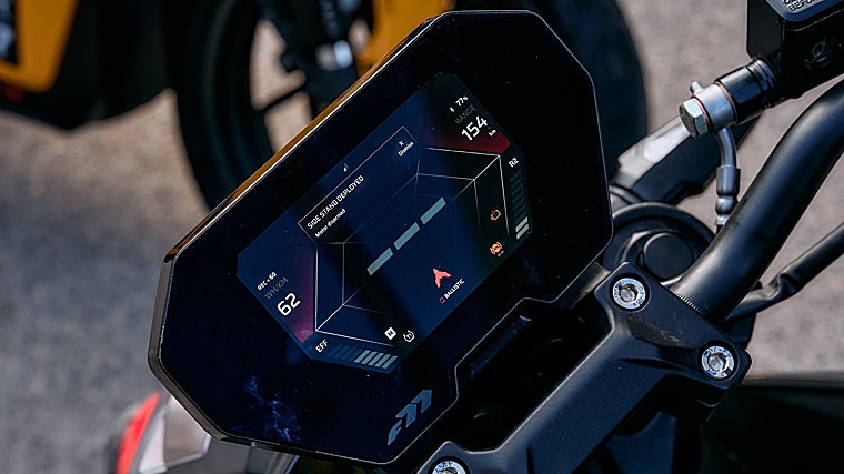 Prueba nueva Ultraviolette F77 Mach 2 y SuperStreet