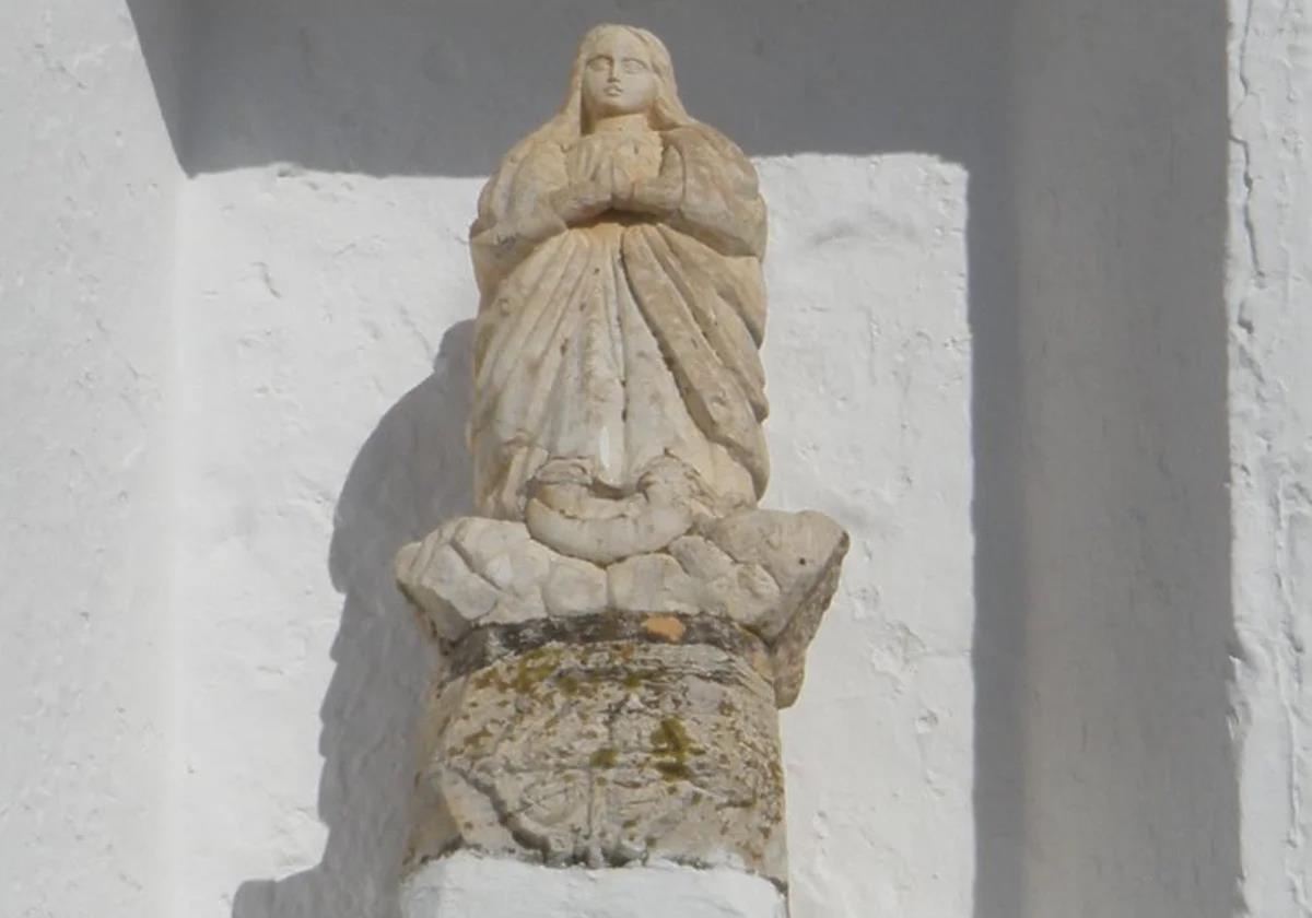 Escultura robada de la Virgen del Buen Suceso, en Fuente del Maestre.