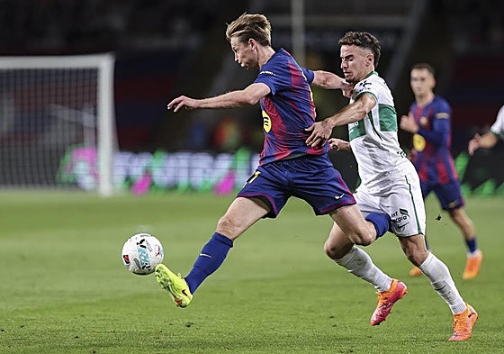 Frenkie de Jong, durante el partido ante el Elche.