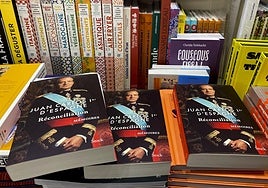 Vista este martes, del libro «Réconciliation. Mémoires. Juan Carlos I d´Espagne» en París.