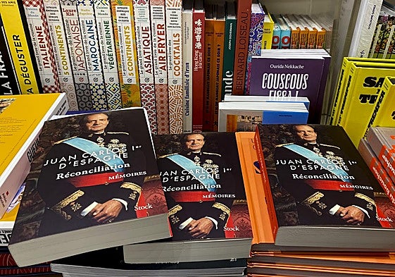 Vista este martes, del libro «Réconciliation. Mémoires. Juan Carlos I d´Espagne» en París.