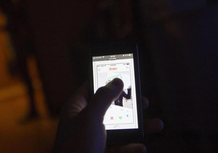 Estafa del gigoló: detenido en una cafetería de Badajoz antes de una cita