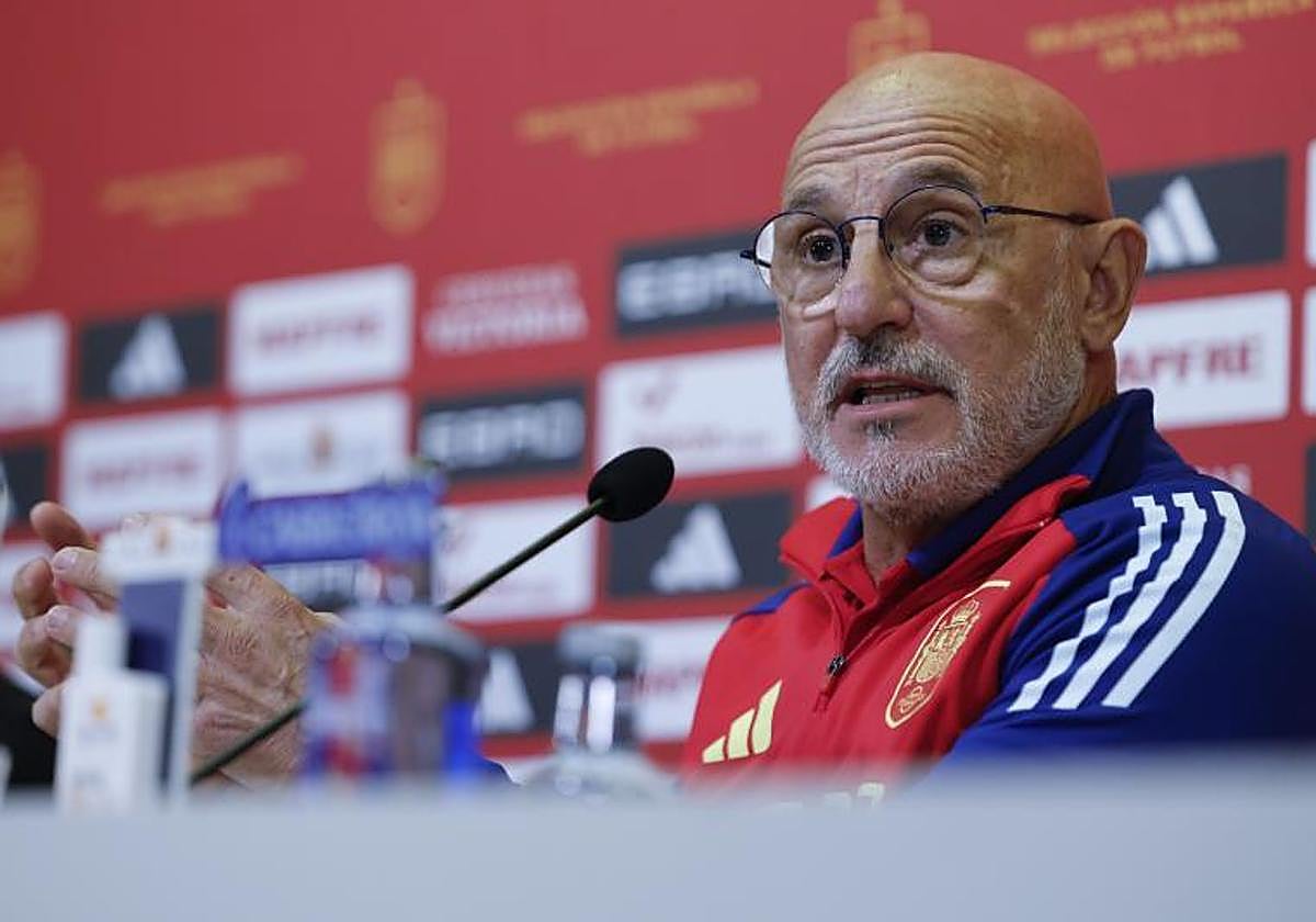 Luis de la Fuente, en rueda de prensa.