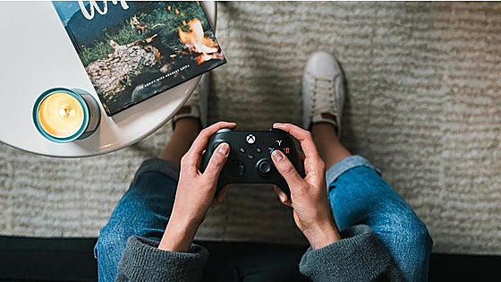 Los mandos Xbox que realmente merecen la pena para jugar en consola y PC