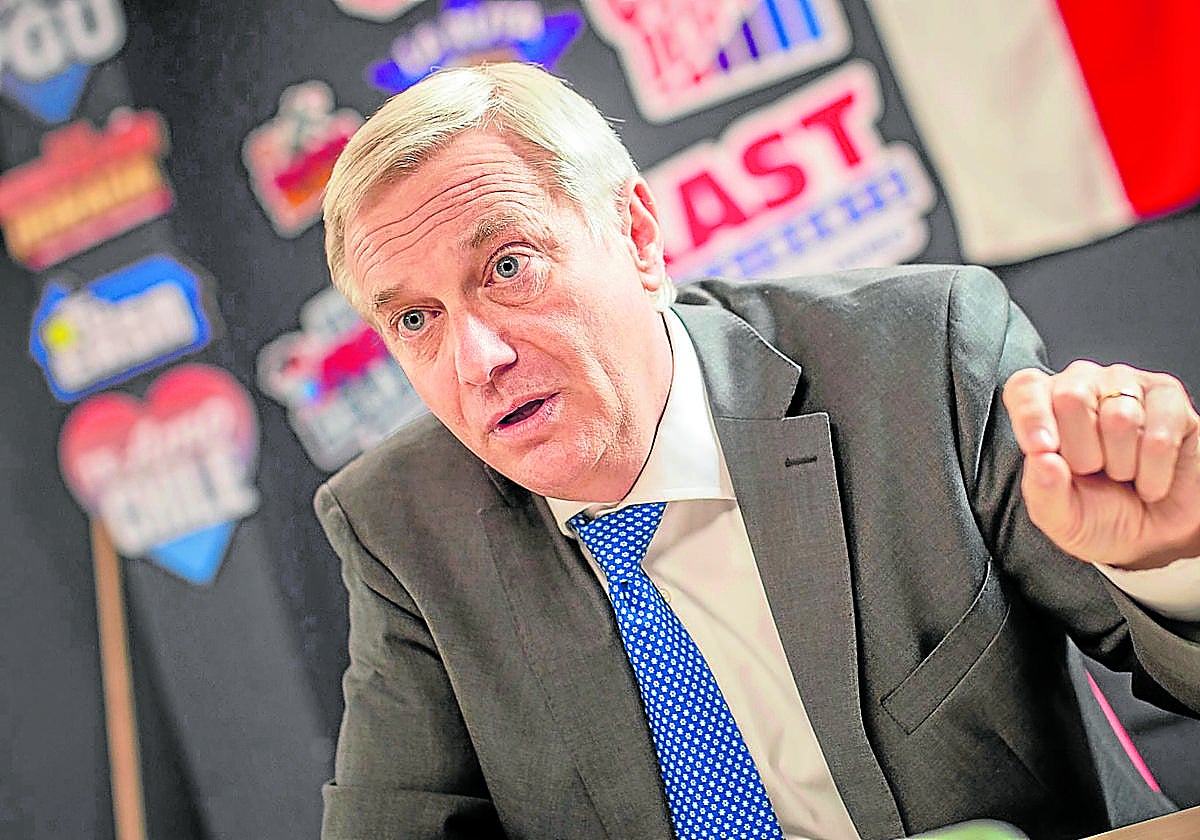 Kast encabeza todas las encuestas para convertirse en presidente de Chile