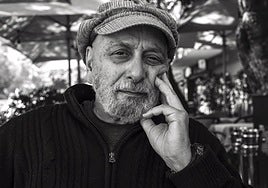 El escritor chileno Sergio Marras.