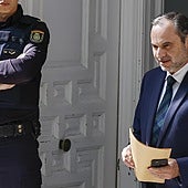 José Luis Ábalos tras declarar de forma voluntaria ante el juez instructor del Tribunal Supremo.