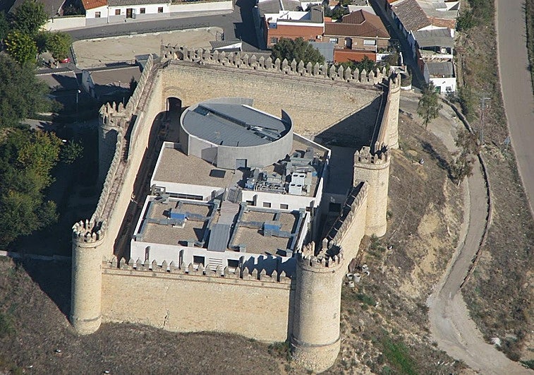 El Gobierno vende un castillo en Toledo a un grupo empresarial que lo convertirá en un complejo de turismo rural