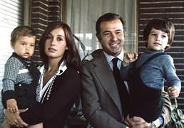 50 años de la muerte de Franco: «Carmen Martínez-Bordiú rompió con la tradición social de la doble vida»