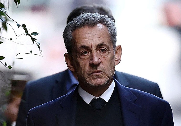La Justicia francesa concede la libertad provisional a Sarkozy
