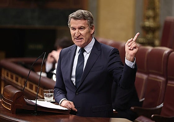 El líder del PP, Alberto Núñez Feijóo, durante su intervención.