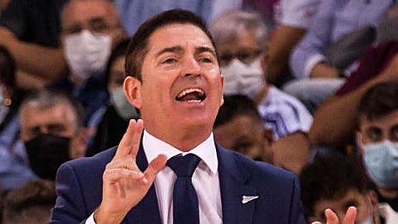 Xavi Pascual vuelve al banquillo del Barça nueve años después