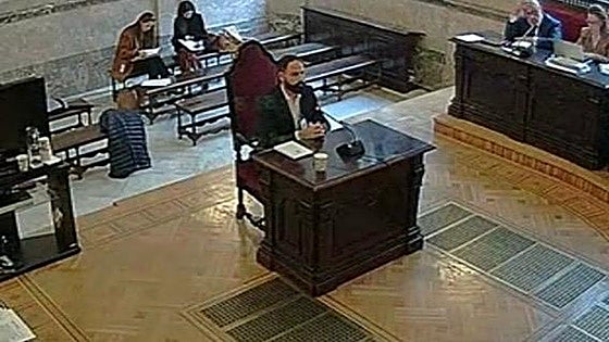 Sobres del PSOE: «Ellos se encargaban de repartir el dinero entre su equipo... supongo yo, claro»