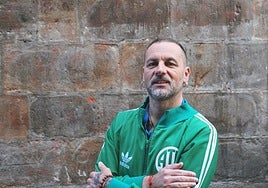 Federico Giuliani denuncia abusos por parte del Ejecutivo argentino por participar en una protesta pacífica.