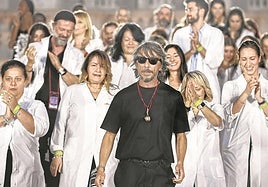 Tras permanecer 25 años en Valentino, Pierpaolo Piccioli se pasa al extremo contrario: la transgresora Balenciaga.