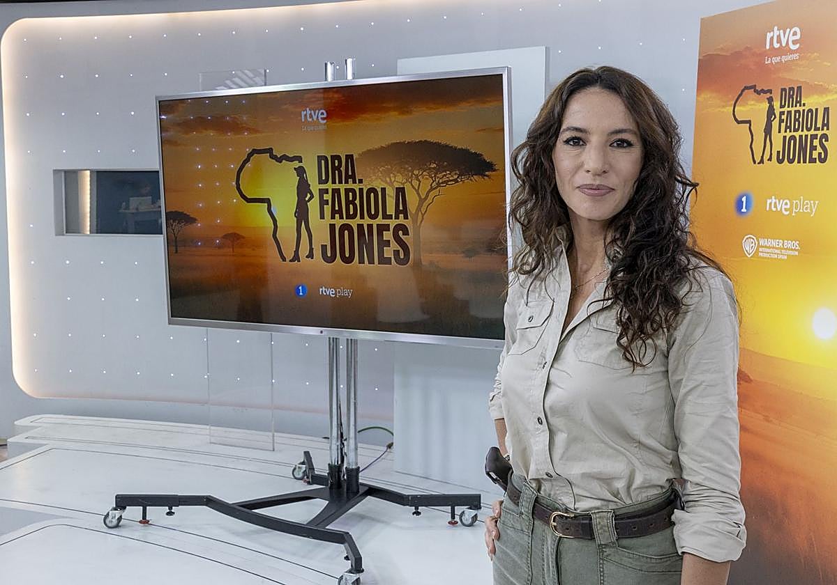 La veterinaria Fabiola Quesada, conductora del nuevo programa de divulgación y aventuras de La 1.