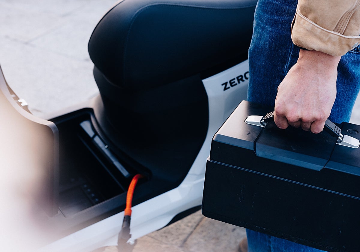 Barcelona introduces grants for the purchase of electric mopeds