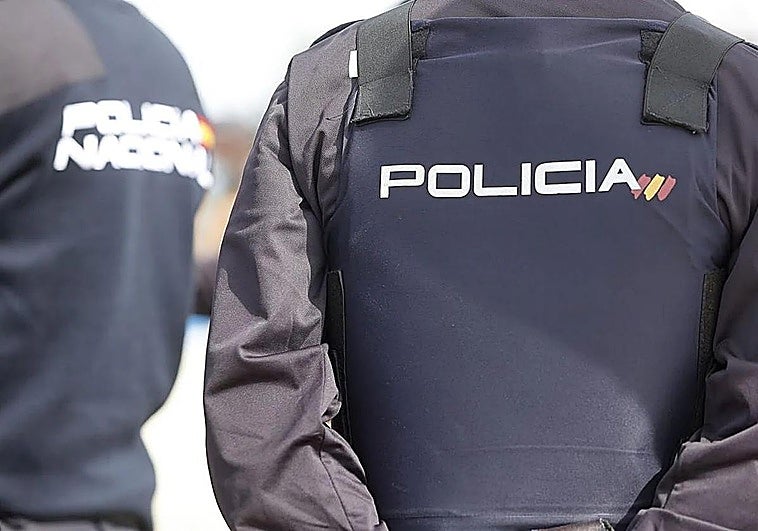 Asesta 40 puñaladas y cortes a una mujer en una vivienda de Palencia