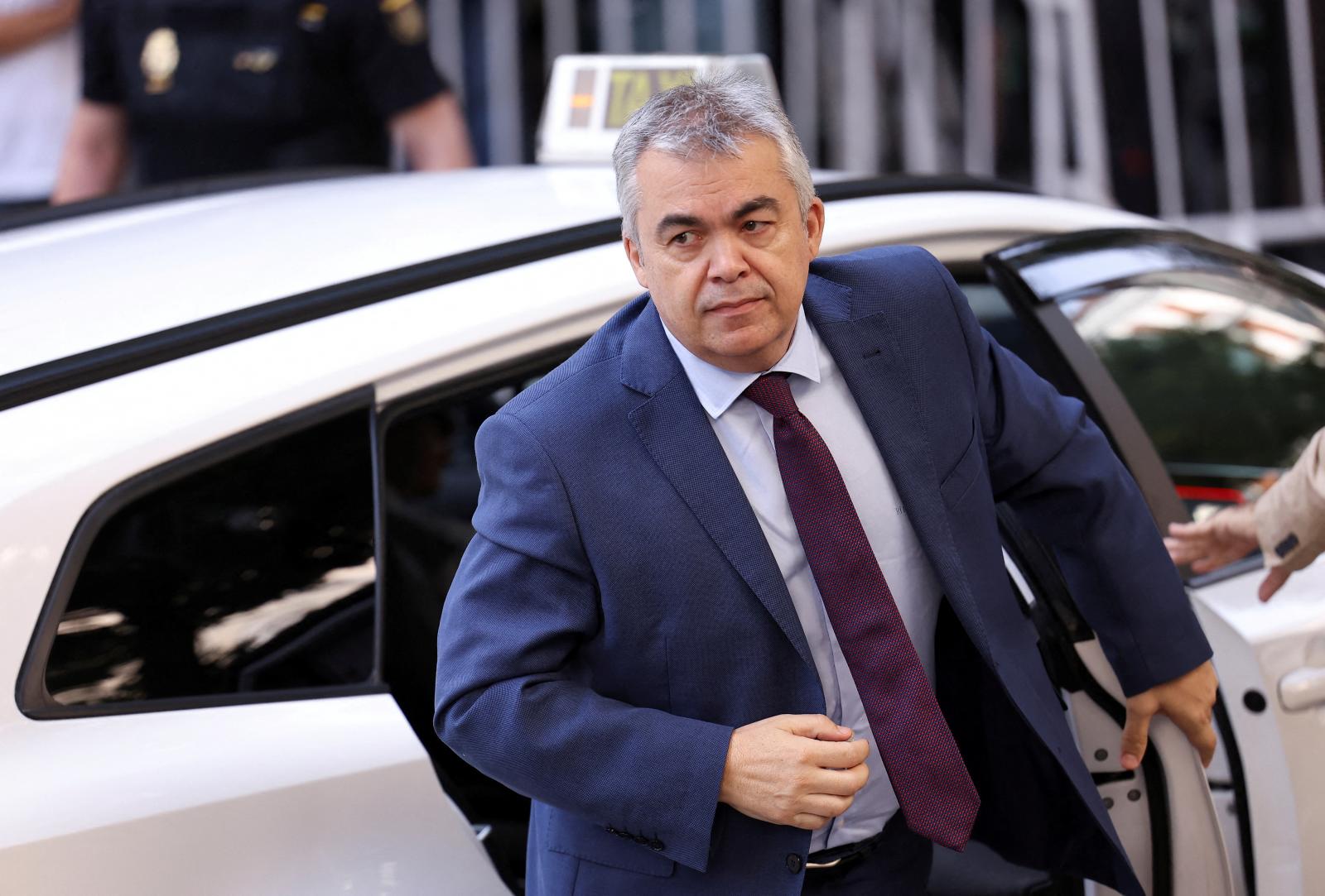 El juez libera a Cerdán al considerar «mitigado» el riesgo de que destruya las pruebas de su trama corrupta