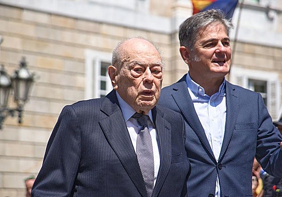 Jordi Pujol y su hijo Oriol, en una imagen de agosto de 2024.