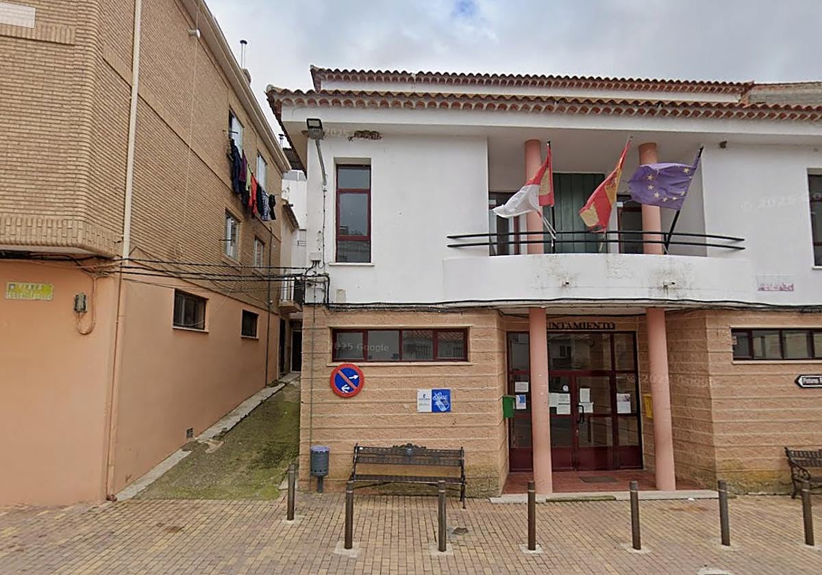 Town Hall of Villar del Humo in Cuenca.