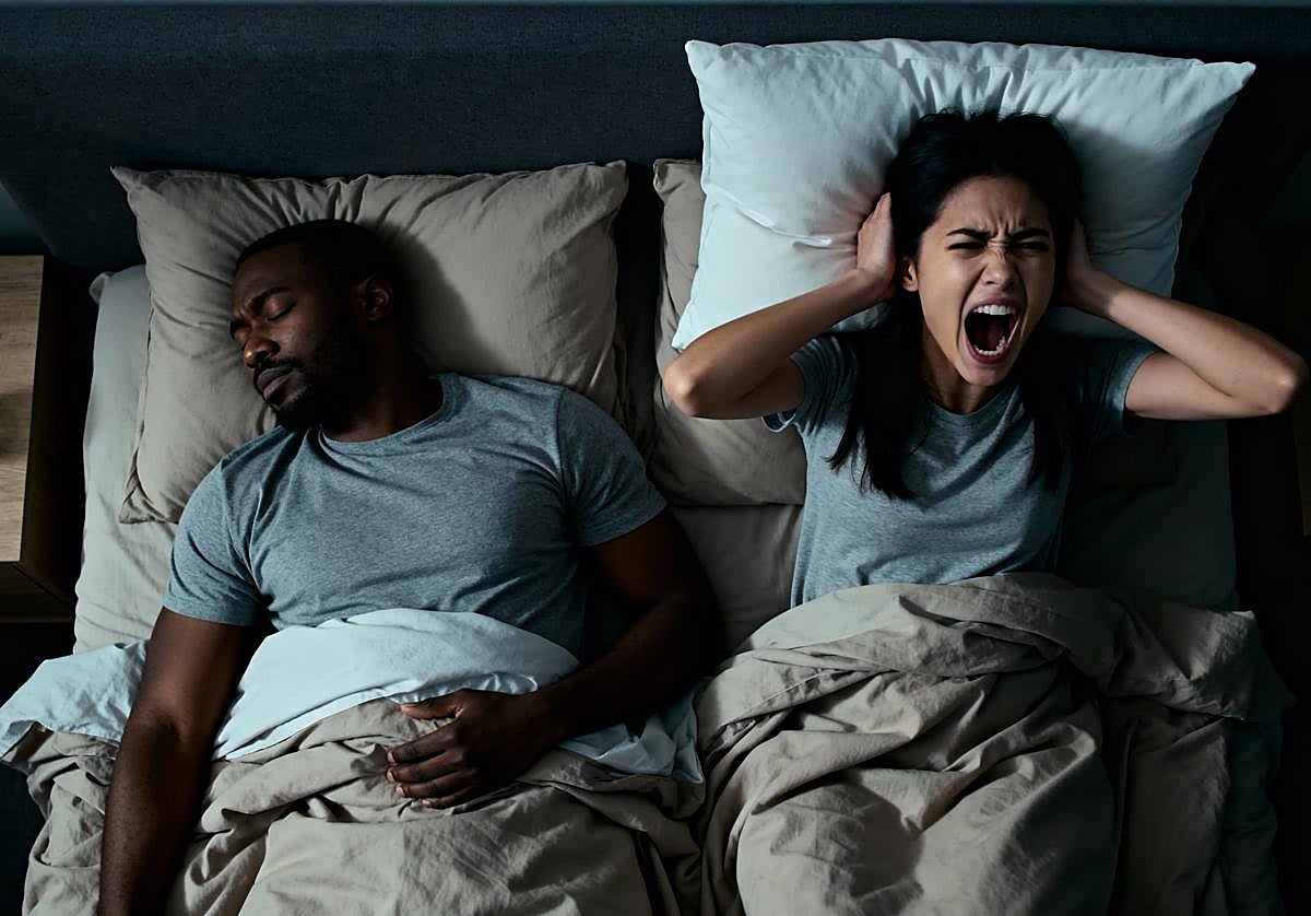 ¿Nos quita más tiempo de sueño el estrés o los ronquidos de la pareja?