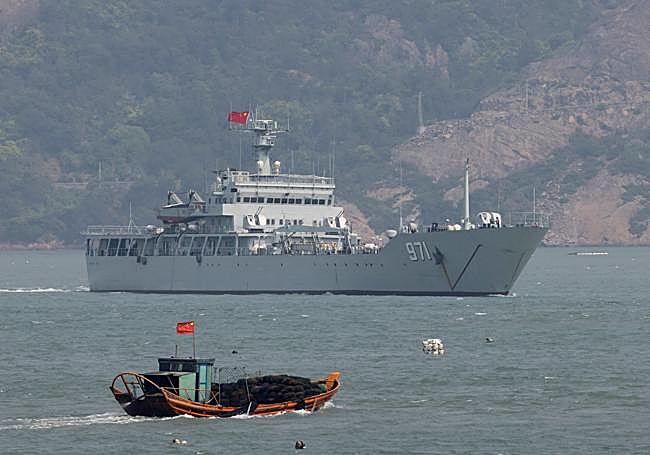 Un buque de guerra chino durante unas maniobras cerca de Taiwán.