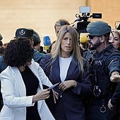 Maribel Vilaplana al llegar al juzgado para declarar como testigo.