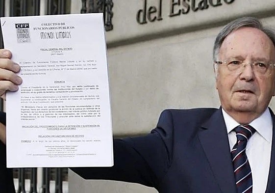 Miguel Bernard, líder de Manos Limpias