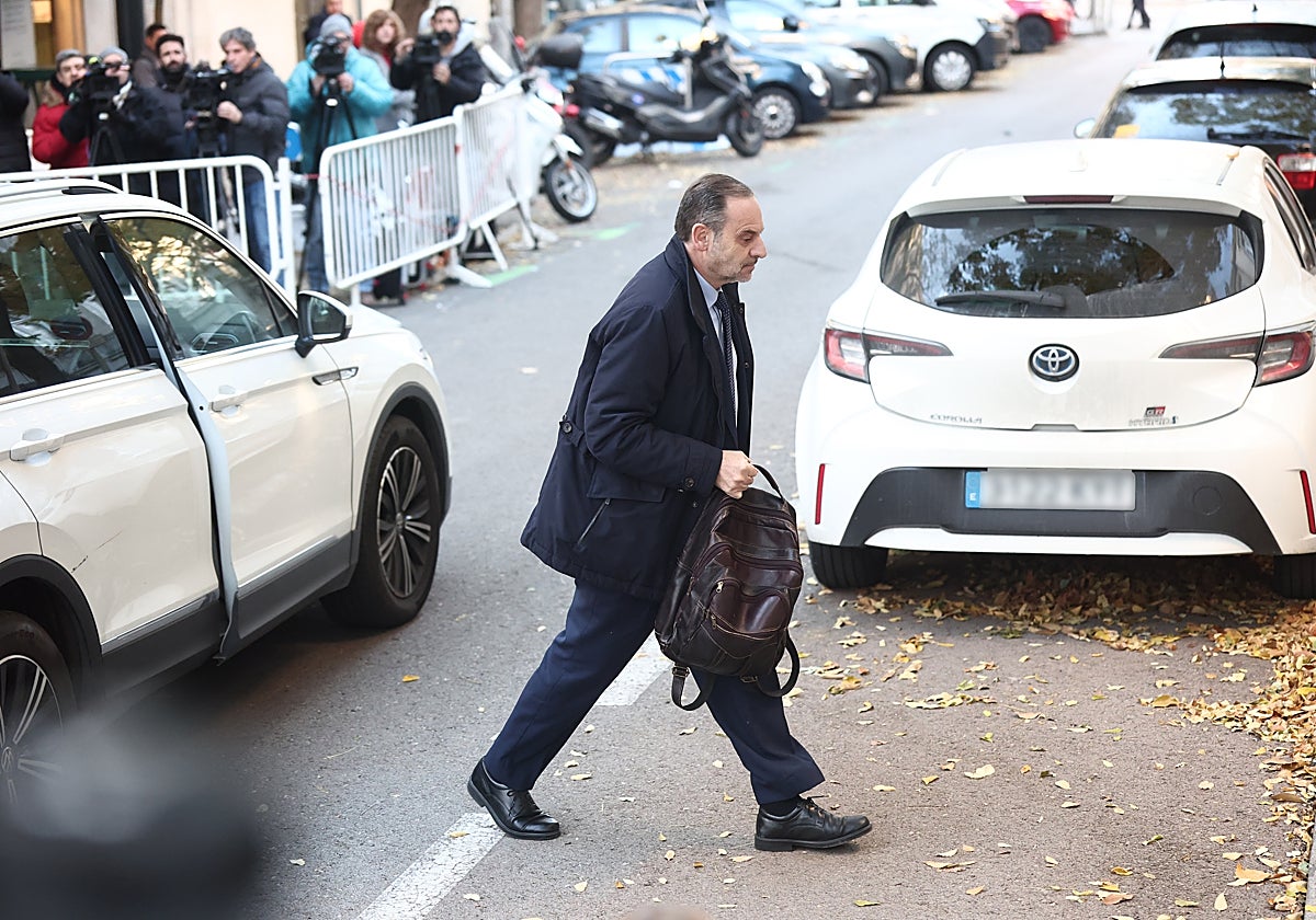 José Luis Ábalos entra en el Supremo esta mañana