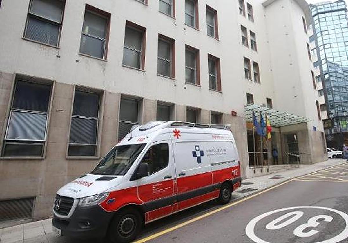 Entrada de un centro sanitario.