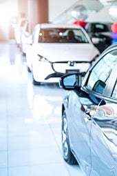 Con 21.315 turismos híbridos enchufables y eléctricos vendidos, el mercado electrificado supone casi 1 de cada 4 ventas en el mes