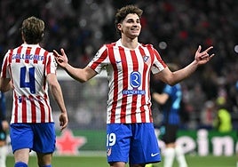 Julián Álvarez celebra su último gol de esta temporada ante el Inter de Milán.