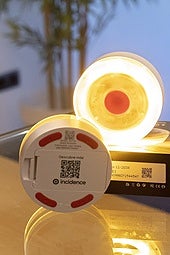 Balizas V-16: la DGT se defiende de la denuncia de Facua y culpa al Tribunal Supremo