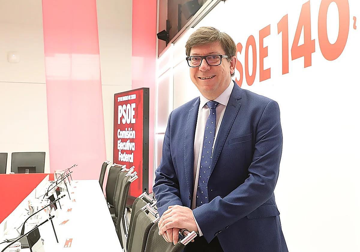 Salazar, en la sala donde el PSOE celebra las reuniones de su ejecutiva, en una imagen de 2020