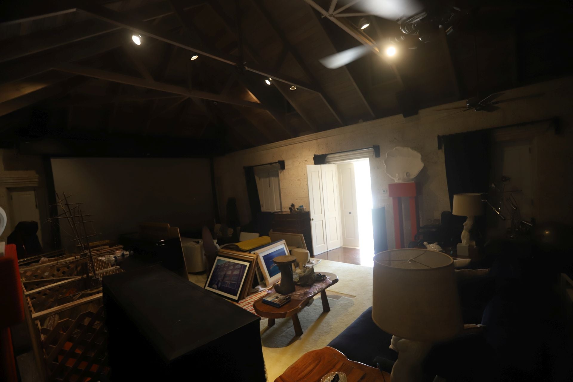 Las imágenes inéditas de la «isla de los pedófilos» de Epstein