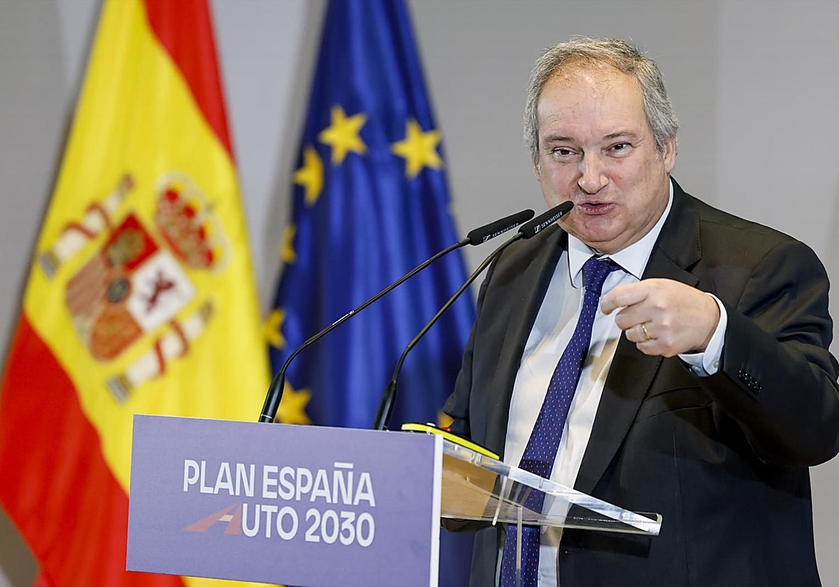 Jordi Hereu, ayer miércoles, durante la presentación del Plan Auto 2030
