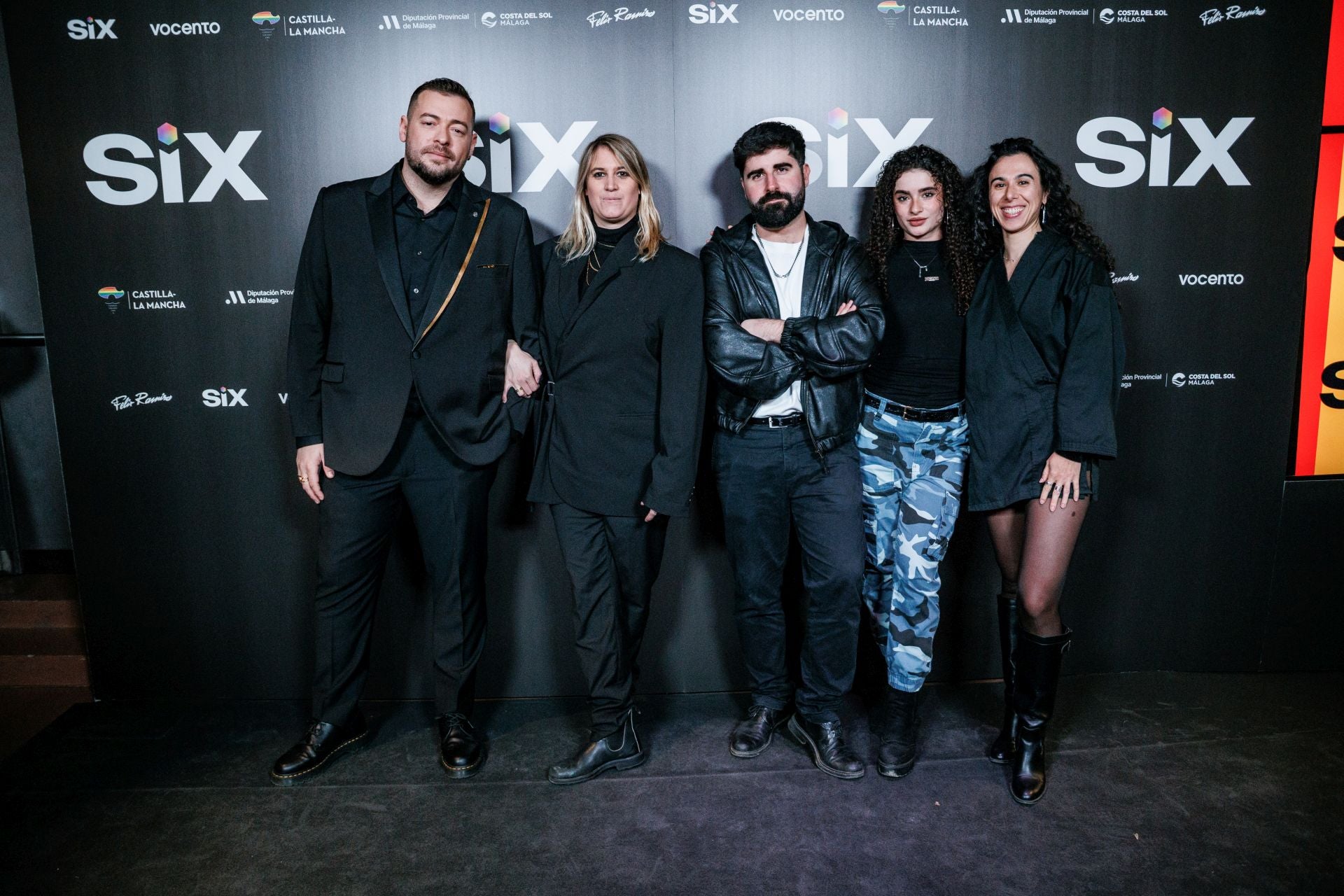 Iván Gelibter, director de SIX; Rocío Saiz, cantante; Pablo Tocino, director de 'Una perra andaluza'; Sara Perogil y Lucía Romeo, actrices de la serie