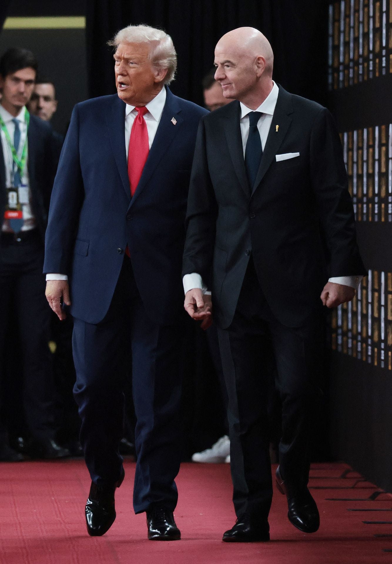El presidente de Estados Unidos, Donald Trump, y el presidente de la FIFA, Gianni Infantino, a su llegada al John F. Kennedy Center for the Performing Arts.
