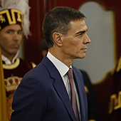 Sánchez y Feijóo se echan a la cara el incumplimiento de la Constitución