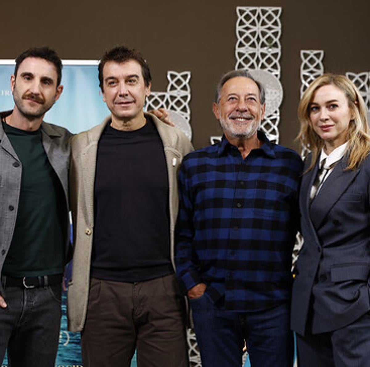 El director de la película ´Playa de Lobos´, los actores Dani Rovira, Guillermo Francella y Marta Hazas.
