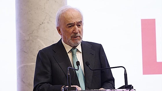 La Academia Panameña respalda a Muñoz Machado