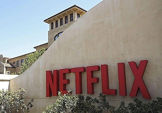 El logo de Netflix, en su sede en Los Gatos, California.