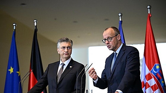 Merz llama a «una Europa unida y fuerte» ante los menosprecios de Trump