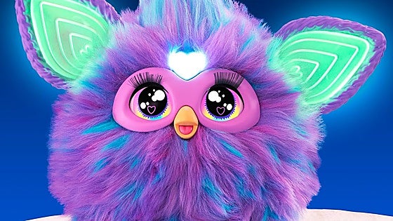 Diversión sin límites y compañía interactiva con este adorable Furby de Hasbro