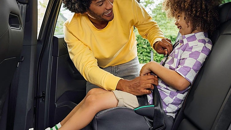 Los mejores elevadores de coche para niños para viajes seguros y cómodos